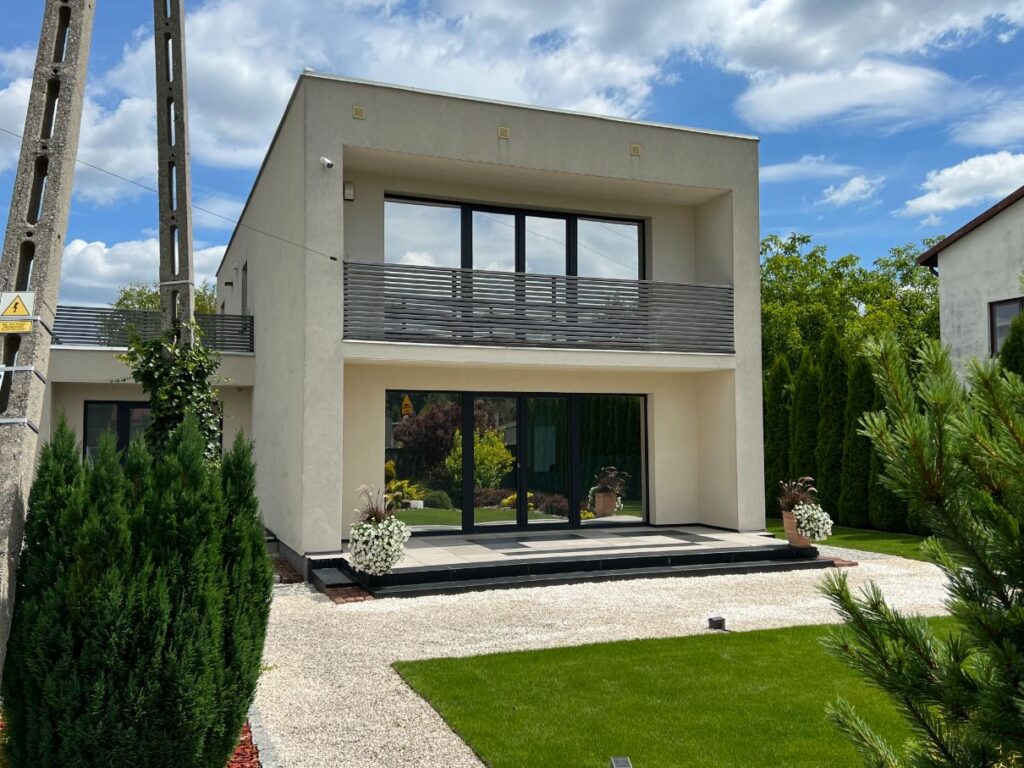 folia przeciwsłoneczna na szyby